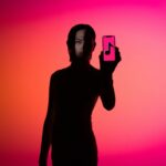 TikTok ajoute une étiquette « générée par l'IA » au contenu tiers filigrané