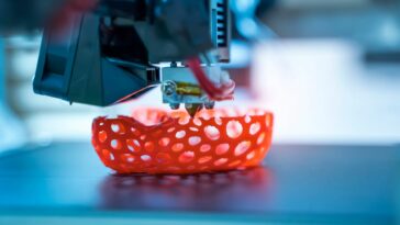 Quand les hautes technologies intègrent l’artisanat impression 3D de sabres ou baguettes geek